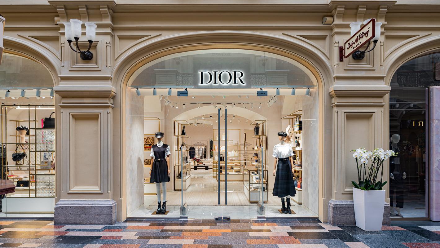DIOR