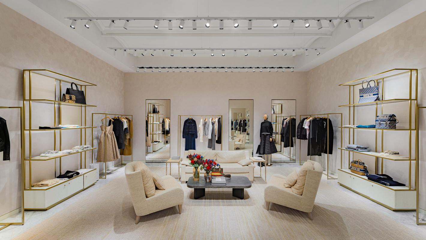DIOR