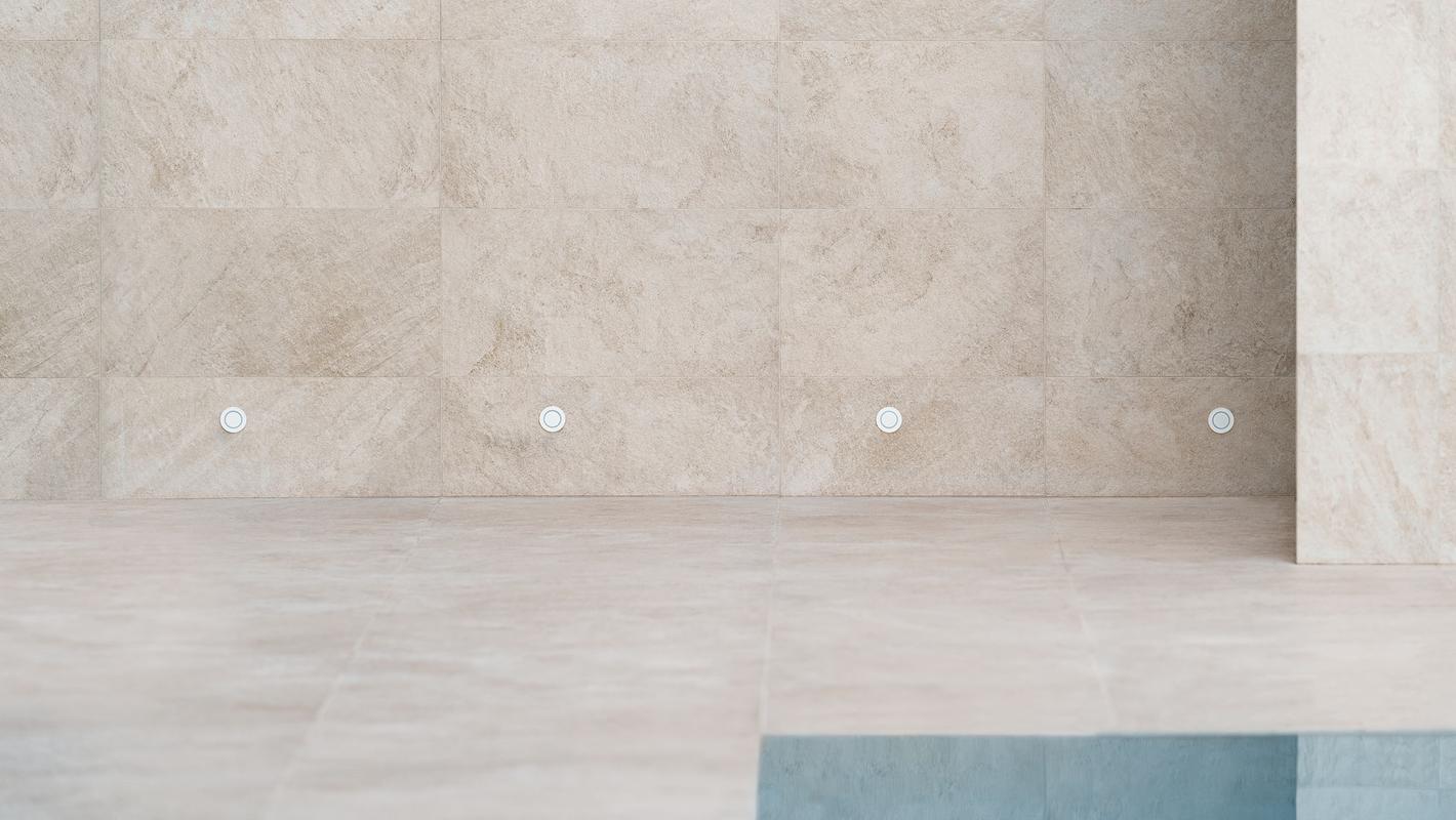 <span>LIGHT UP</span> COIL