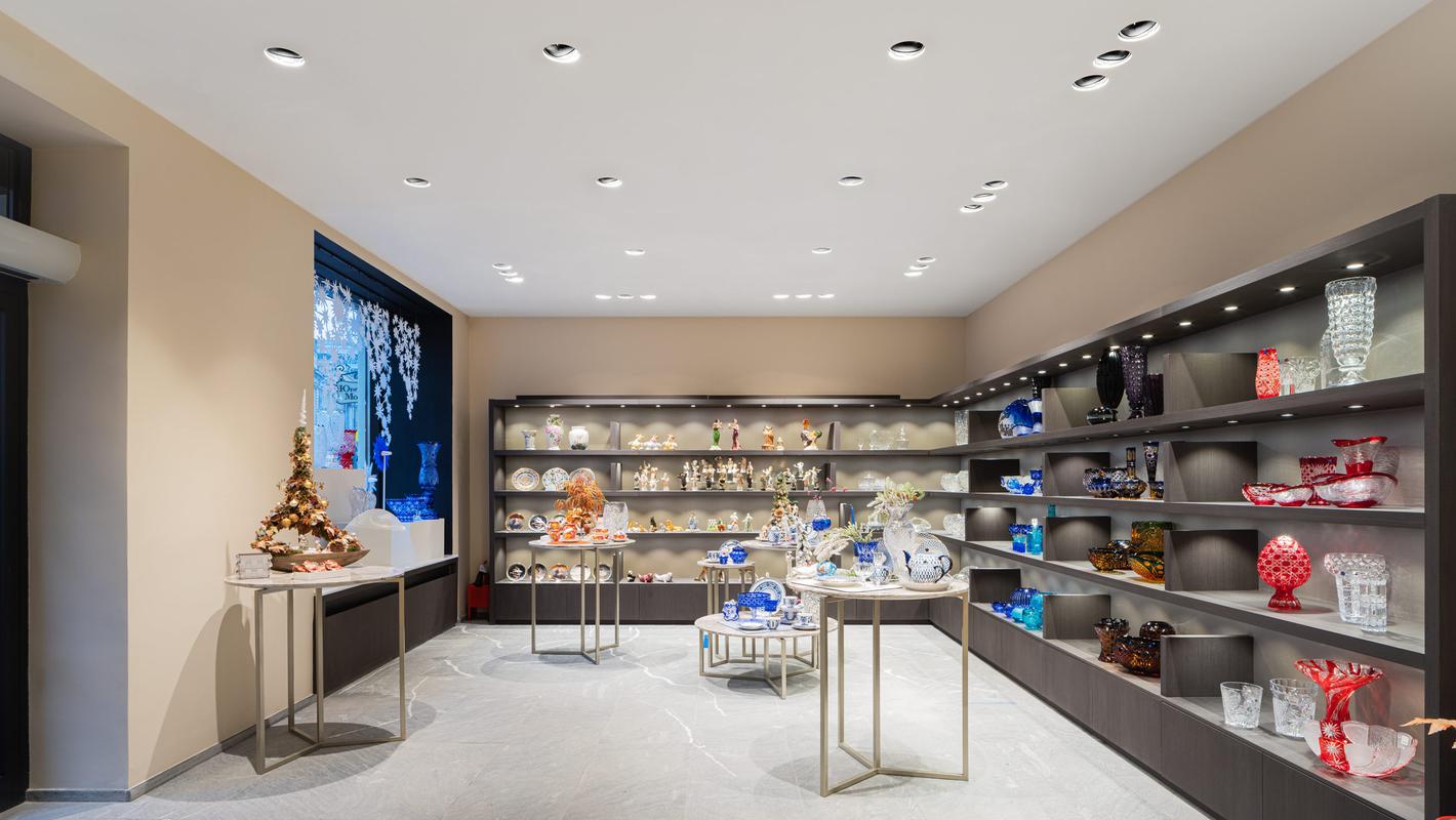 ЦЕНТРСВЕТ | ДОМ ФАРФОРА БУТИК КУЗНЕЦКИЙ МОСТ